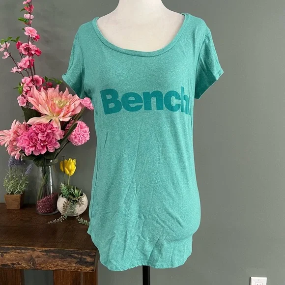 Bench T-Shirt - Picture 2 of 11